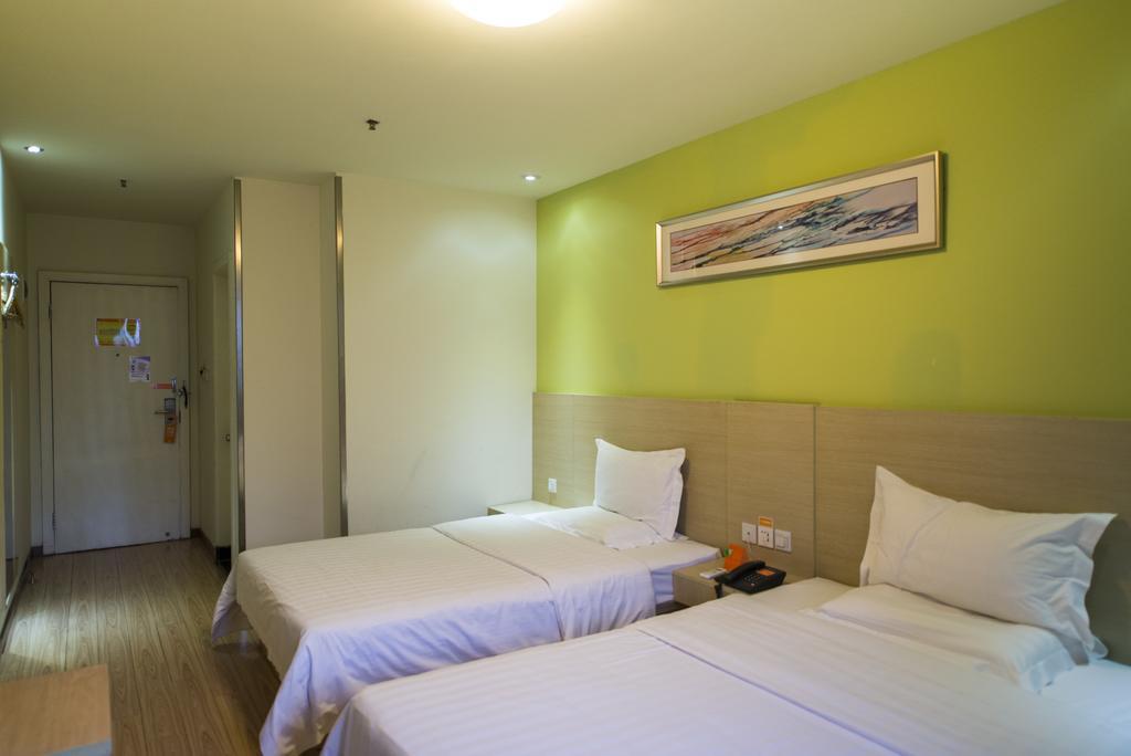7Days Inn Shanghai Lujiazui Экстерьер фото