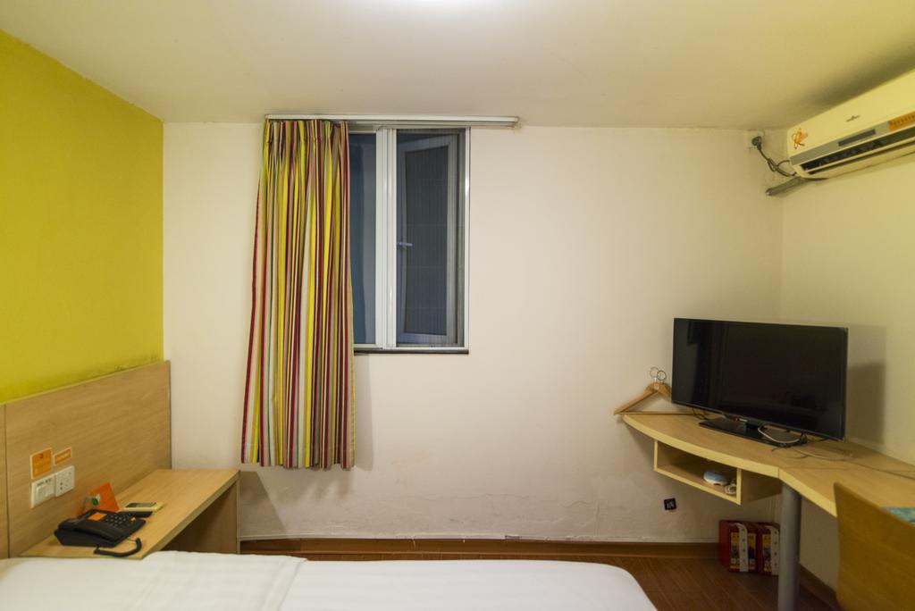 7Days Inn Shanghai Lujiazui Экстерьер фото